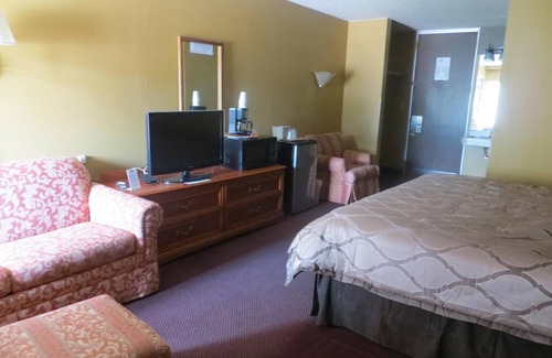 Northwest Colorado Springs Hotel | Days Inn by Wyndham Colorado Springs/Garden of the Gods