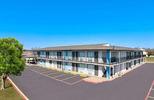 Wichita Falls Hotel | Days Inn by Wyndham Wichita Falls