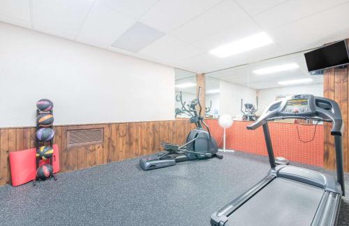 Rapid City Hotel | Days Inn by Wyndham West Rapid City