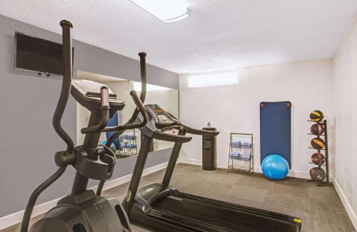 Wytheville Hotel | Days Inn by Wyndham Wytheville