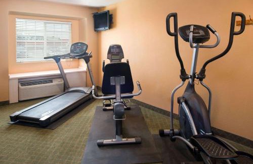Airway Heights Hotel | Days Inn & Suites by Wyndham Spokane Airport Airway Heights