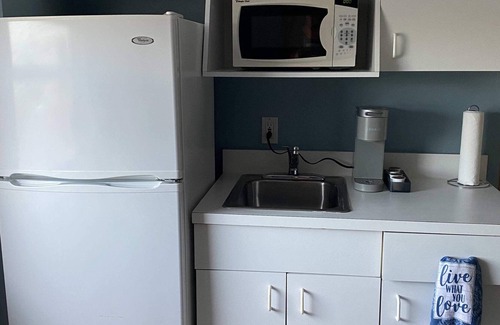 Lenox Park Condo | Daytona Beach Sunset View and Heated Pool (UNIT 321)