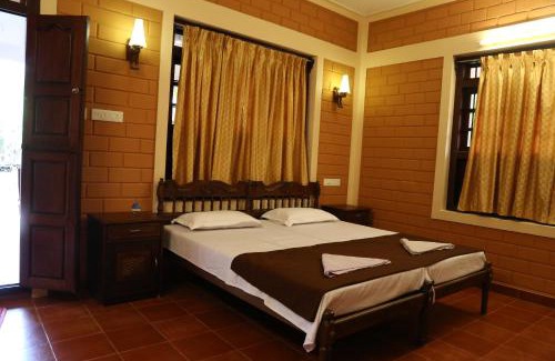 Alappuzha Bed & Breakfast | Dazzle Dew