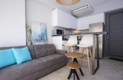 Pefkochori Villa | Dazzling Halkidiki Villa | Villa Lothíriel | 3 Bedrooms | Spacious Furnished.