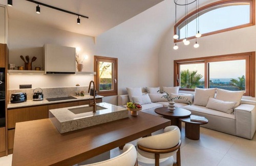 Oia Villa | Dazzling Oia Villa | Villa Gorbag | 3 Bedrooms | Breathtaking Aegean Sea Views.