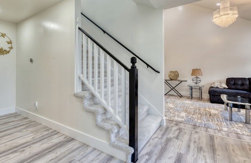 Kent House | DAZZLING VILLA: Piece of Paradise on Earth. FULLY REMODELED HOUSE!
