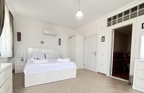Kargicak Villa | Dazzling Villa with Private Pool in Alanya