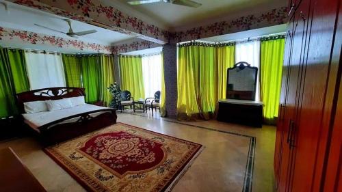 F-7 Sector House | Dazzy dream guest house