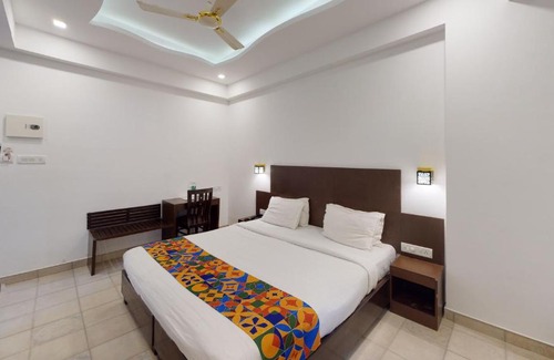 Calangute Hotel | De Alcazar Calangute