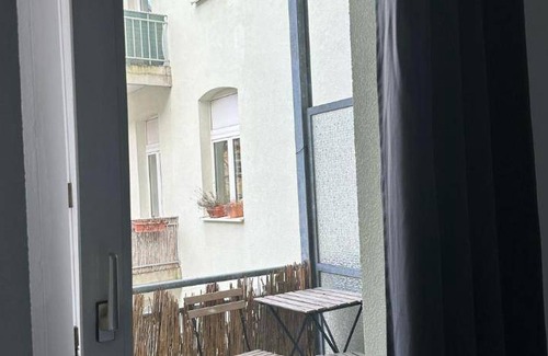 Friedrichstadt Apartment | 20 m² Apartment ∙ 3 bedrooms ∙ 8 guests