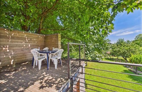 Bertrix House | de Dri le Mont