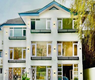 Rajbagh Hotel | De Elaaf (The Luxury Stay)