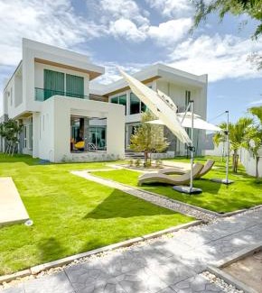 Kao Yai Villa | De Flourishing Hill Escape, Cha Am