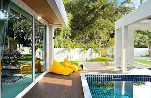 Kao Yai Villa | De Flourishing Hill Escape, Cha Am
