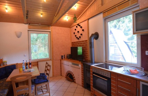 Finsterbergen House | Schönes Ferienhaus mit überdachter Veranda