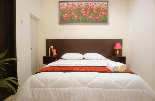 Banyuwangi House | De Lungguh Homestay