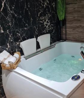 Cacak Apartment | De LUX Apartman