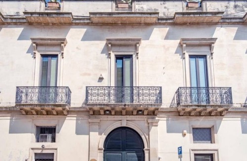 Lecce House | De Mari Holiday House
