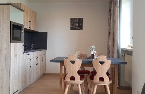 Neukirchen Beim Heiligen Blut Apartment | Vacation apartment for up to 4 people with balcony