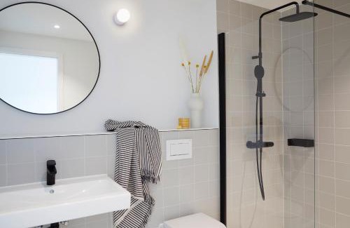 Hohwacht Apartment | De ole School Ferienapartments Hohwacht Medium-Apartment 27 , Huus Blomen