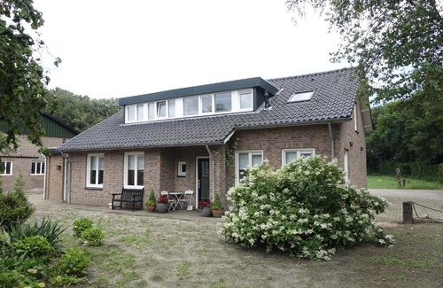 Heeze House | De Parelberg