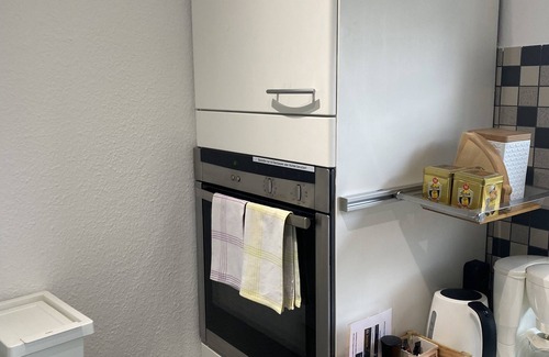 Seebronn Apartment | Rottenburg Seebronn 2 rooms. Bathroom, terrace, own entrance, easily accessible