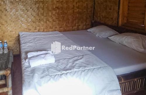 Pamijahan Hotel | De Salak Homestay Gunung Salak RedPartner
