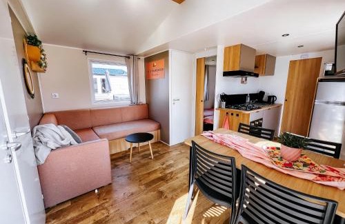 Gasselte Ski Chalet | De Strandhoed Drenthe - Zwembad & Strand & Meer