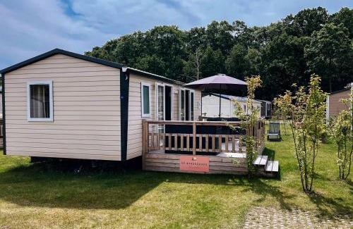 Gasselte Ski Chalet | De Strandhoed Drenthe - Zwembad & Strand & Meer