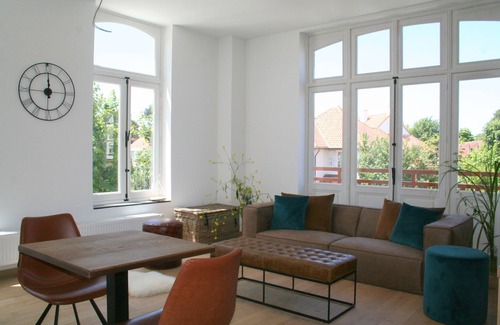 De Haan Apartment | De Torre 1 - luxury 1-bedroom apartment in iconic building