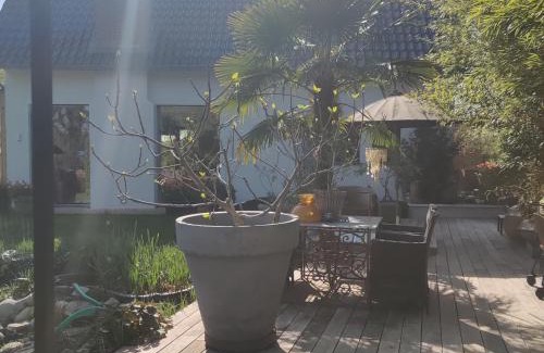 Lanaken Bed & Breakfast | De Tuinkamer