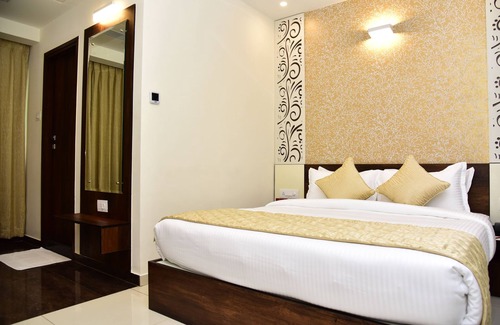 Brookefield Hotel | De Venetian by TGI