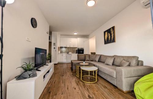 Dobra Voda Apartment | Dea apartment