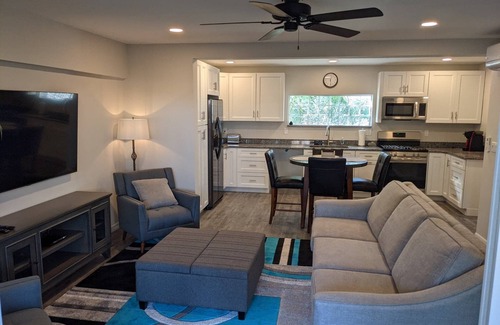 New Smyrna Beach House | Deals Oct! - Affordable- New Smyrna Beach, Steps to the ocean.nClose to all.
