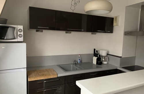 Deauville City Centre Apartment | DEAUVILLE, port view, new apartment, 2 bedrooms, free wifi
