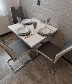 Debrecen Apartment | DebRentZen Station Apartman - business plus