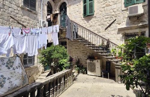 Kotor Old Town Apartment | Decatera apartment
