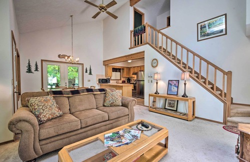 Locust Lake Village Cottage | Deck & Resort Amenities: Pocono Lake Home
