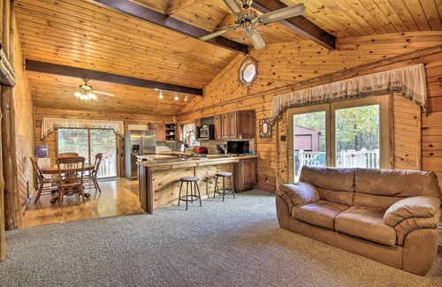 James Creek Cottage | Deck w/Private Hot Tub: Lakefront Raystown Cabin!