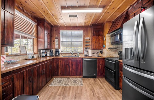 South Toledo Bend House | "Decked Out" Toledo Bend
