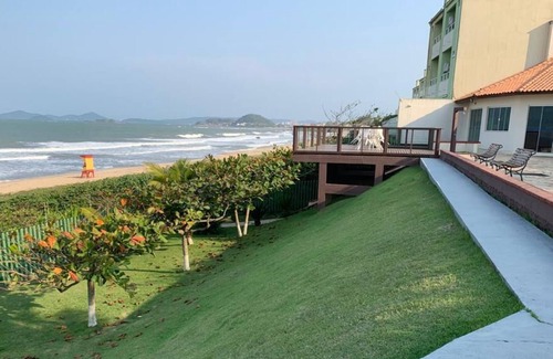 Barra Velha House | Decker space