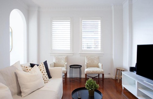 Bellevue Hill Apartment | Deco Amour, Bellevue Hill Isyd