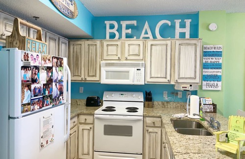 Gulf Shores Condo | Decorators Delight! TROPIC ISLES 303 August Dates Available!