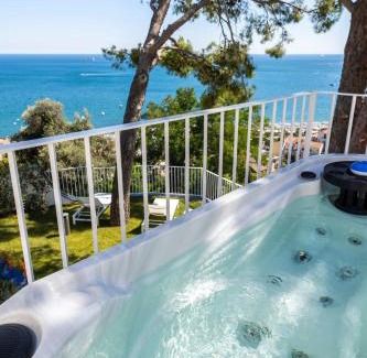 Vietri sul Mare House | Decori Suites Amalfi Coast - Free Parking