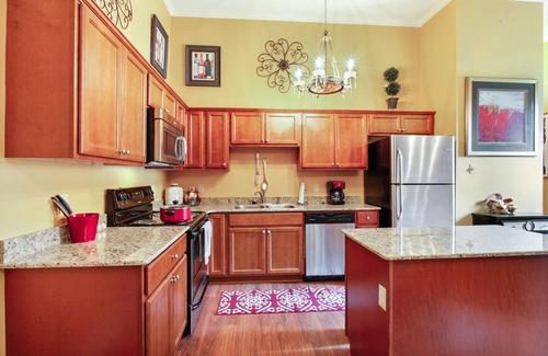 Treme House | Deedy's Creole Cottage in Treme near the French QTR/Festivals Galore!