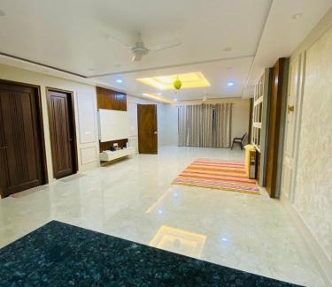 Mahmoorganj House | Deeha - A Luxe Stay