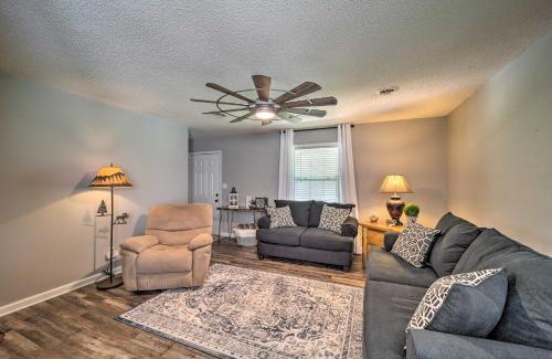 Deep Gap House | Deep Gap Cottage with Fire Pits - Hike and Ski!