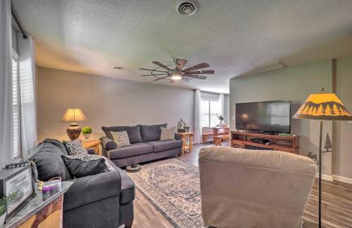 Deep Gap House | Deep Gap Cottage with Fire Pits - Hike and Ski!