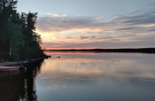 Rovaniemi Villa | Deep Lake Cottage