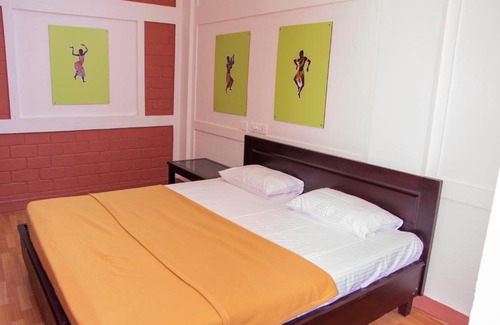 Pollachi Hotel | Deepwoods